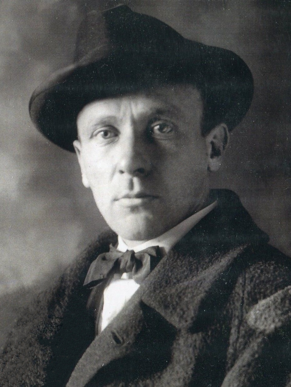Михаил-Булгаков (Mikhail Bulgakov)