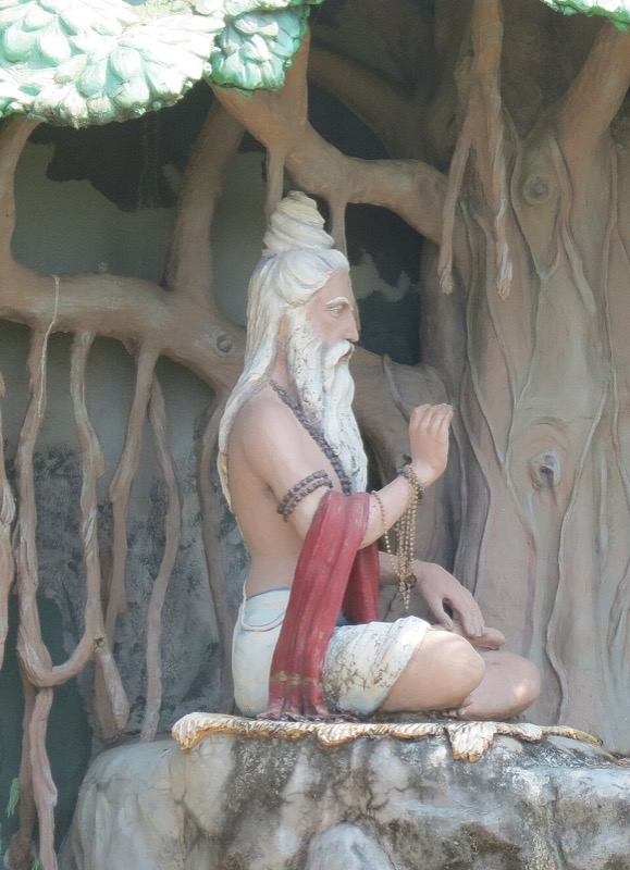 Sculpture of Vyasa (Vyasa)